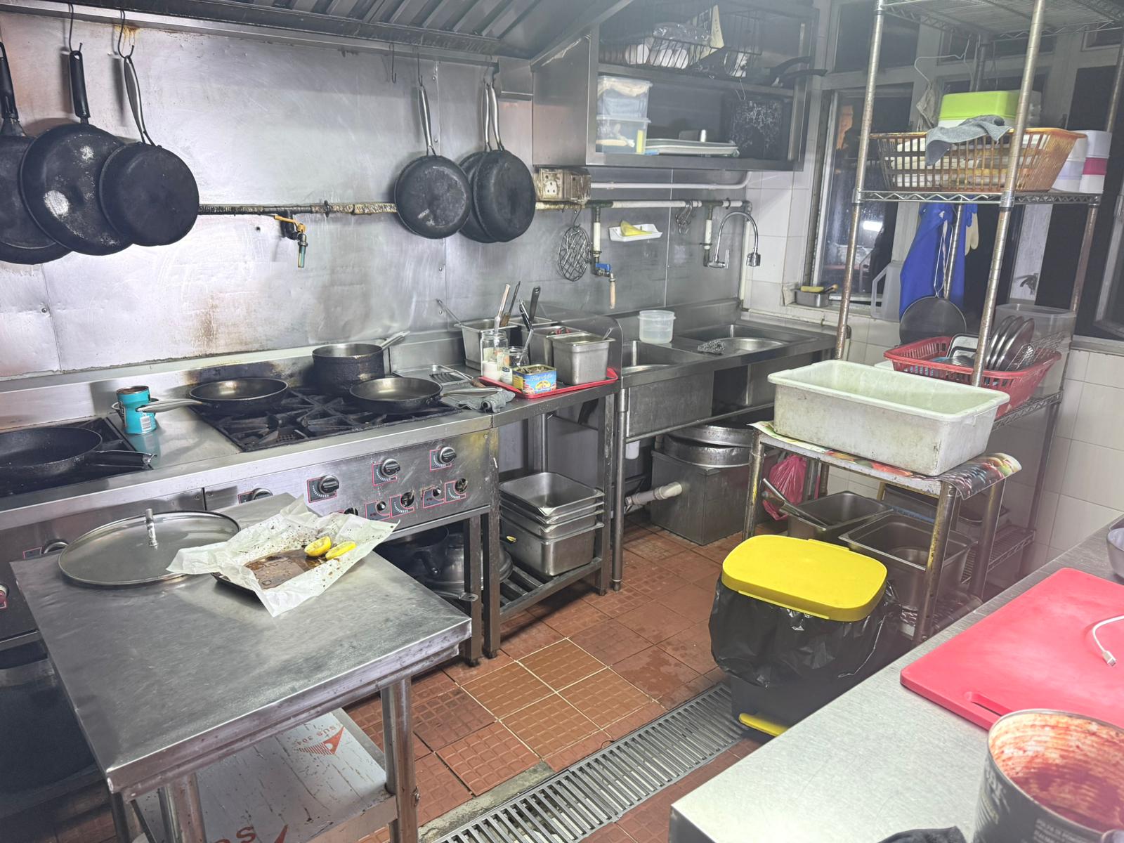 離島平租之選罕有放盤具明火及大牌即頂即做西餐廳資產轉讓 real business photo 4