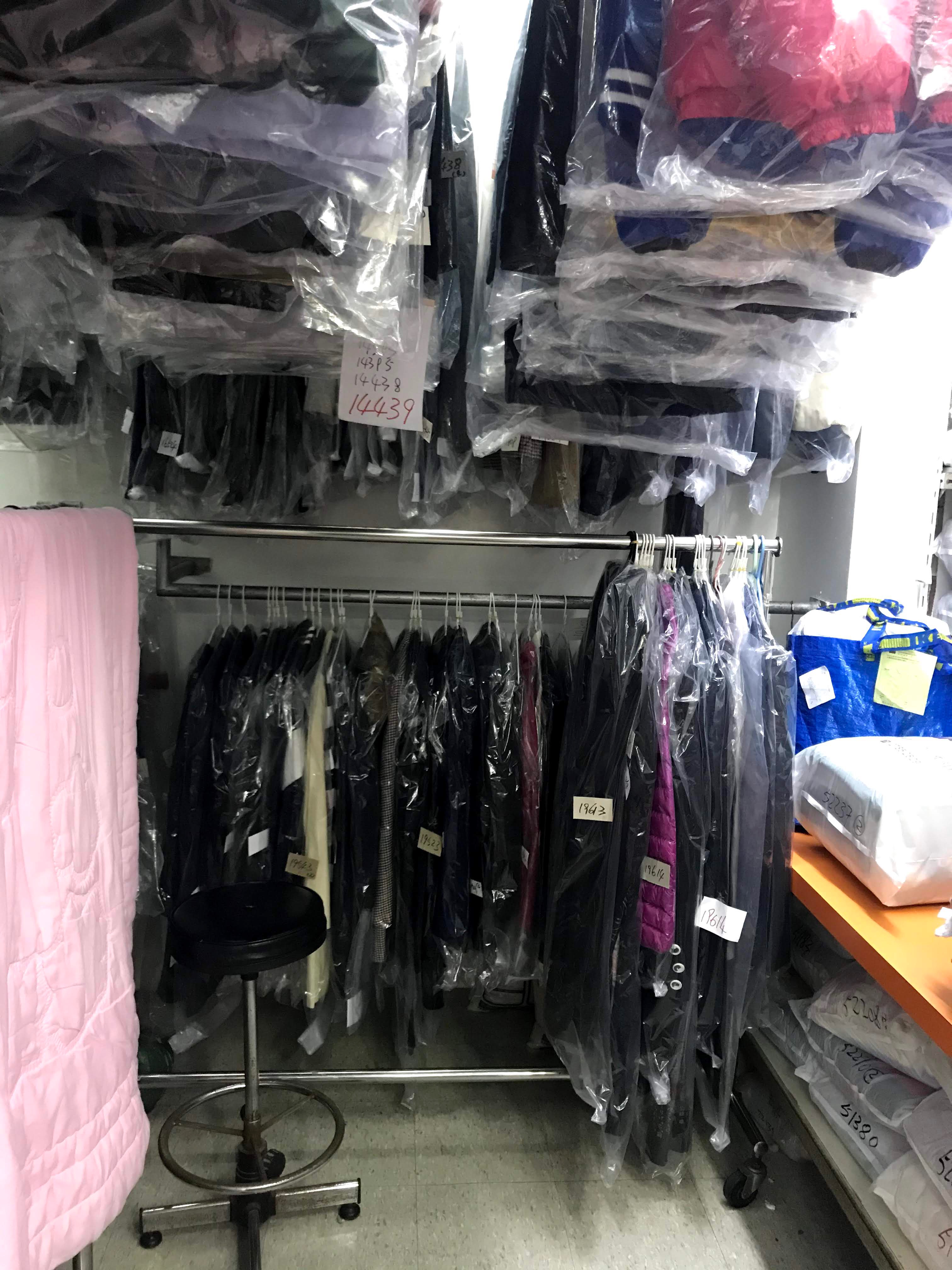 葵涌經營26年位置理想住宅環繞客源充足穩定收入洗衣店生意轉讓 實景相片 2
