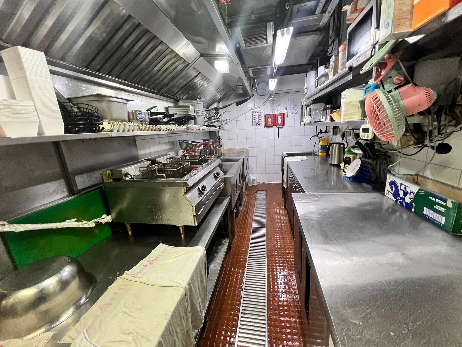 北角半Autorun持大牌酒牌可連品牌配方員工班底穩定盈利間隔實用設施完備日韓東南亞餐廳生意轉讓 實景相片