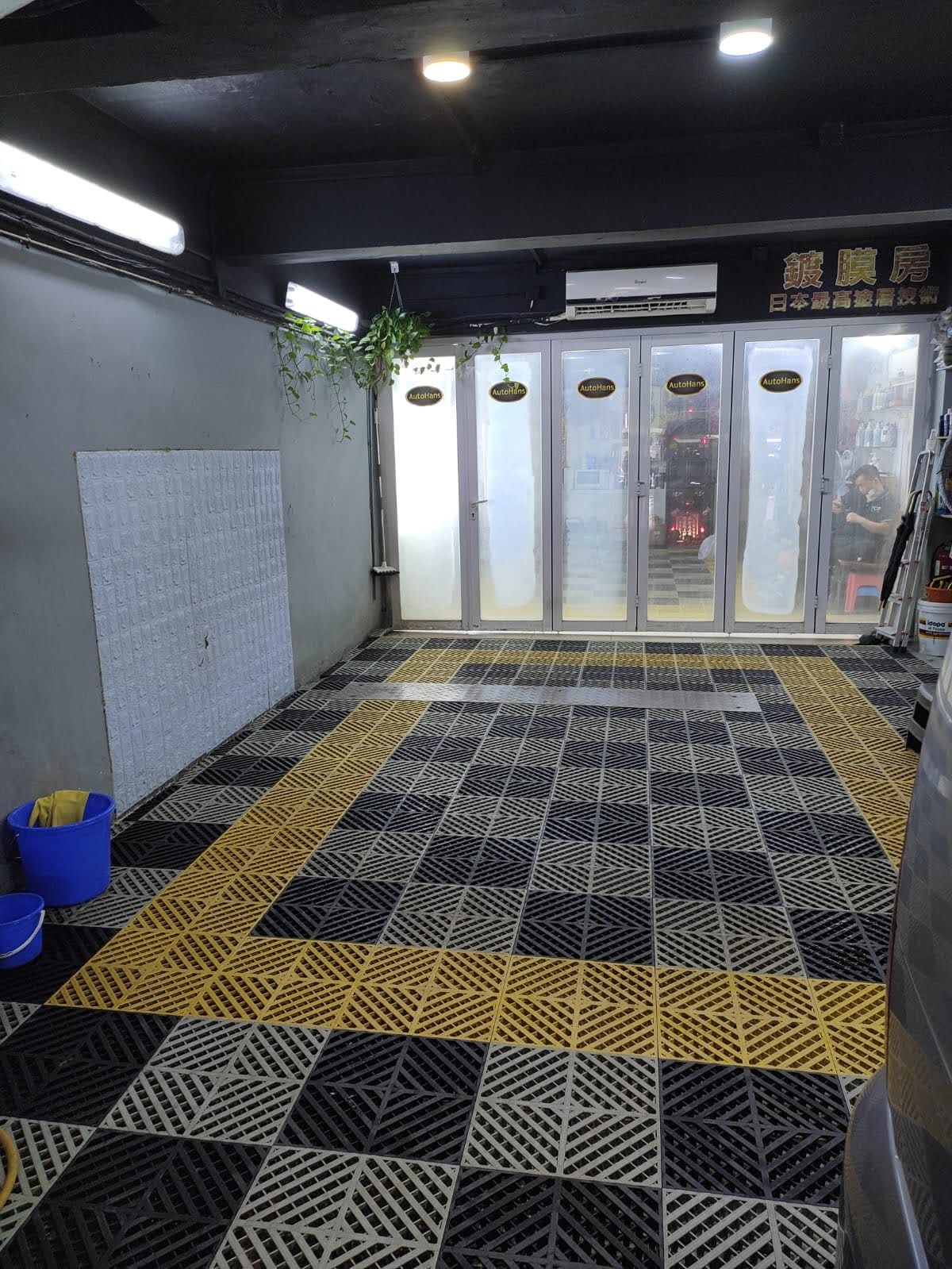 上水位於地舖經營約12年歷史約1,000呎口碑極佳具防守力租金大量客底備入貨渠道連FB汽車美容店資產頂讓 real business photo 2