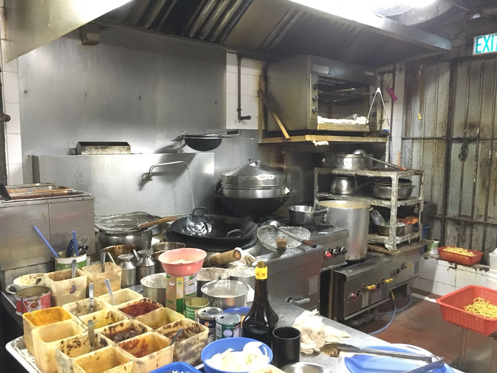 西營盤老字號街坊學生生意中式大牌明火茶餐廳生意轉讓 實景相片 2