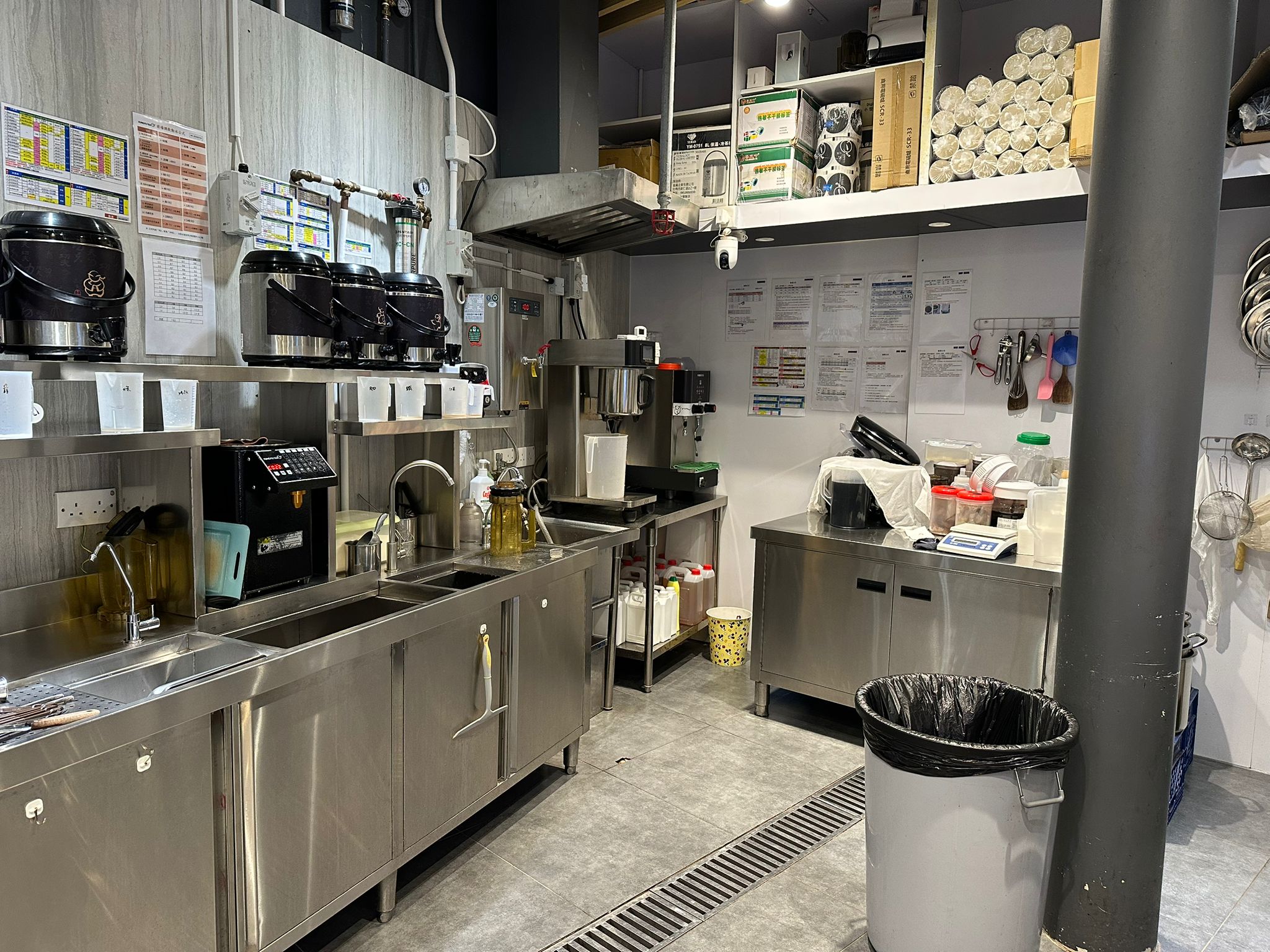 將軍澳加盟品牌成立6年大型屋苑環繞穩守盈利半Autorun裝修新凈班底穩定飲品店生意轉讓 實景相片