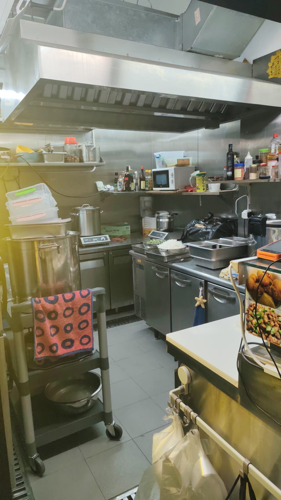大角咀持食廠牌低入場門檻小本經營租金相宜間格實用設施完備具發展潛力外賣店資產轉讓 實景相片 2
