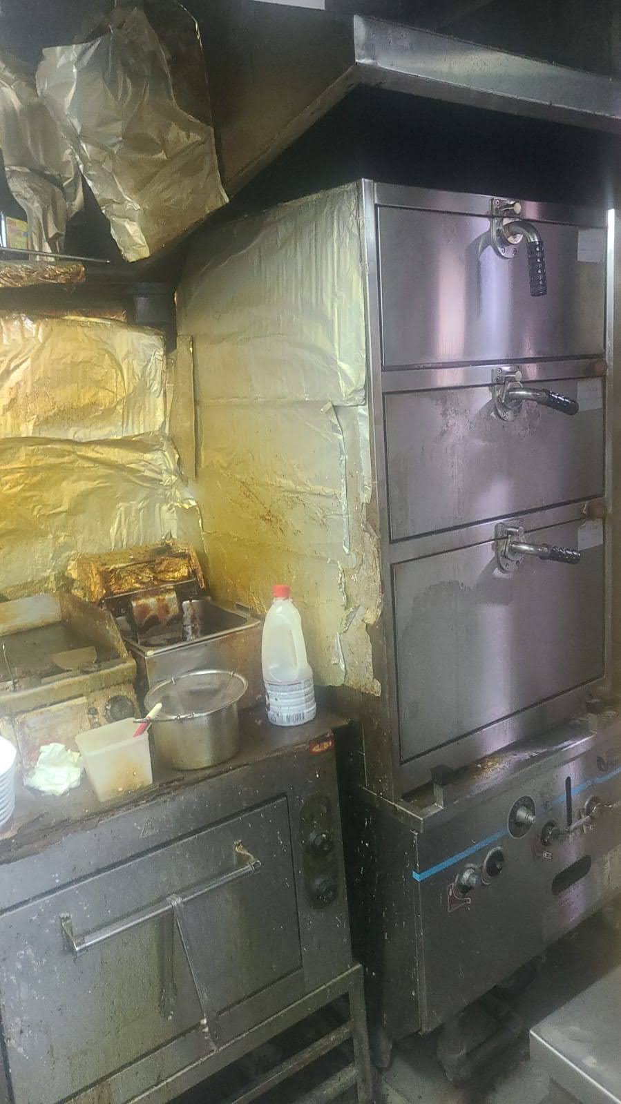 土瓜灣持大牌行煤氣生財工具齊備有明火炒爐大幅減低開業成本小區少有點心餐廳有長期顧客可改粉麵茶餐廳中餐廳生意轉讓 實景相片 3