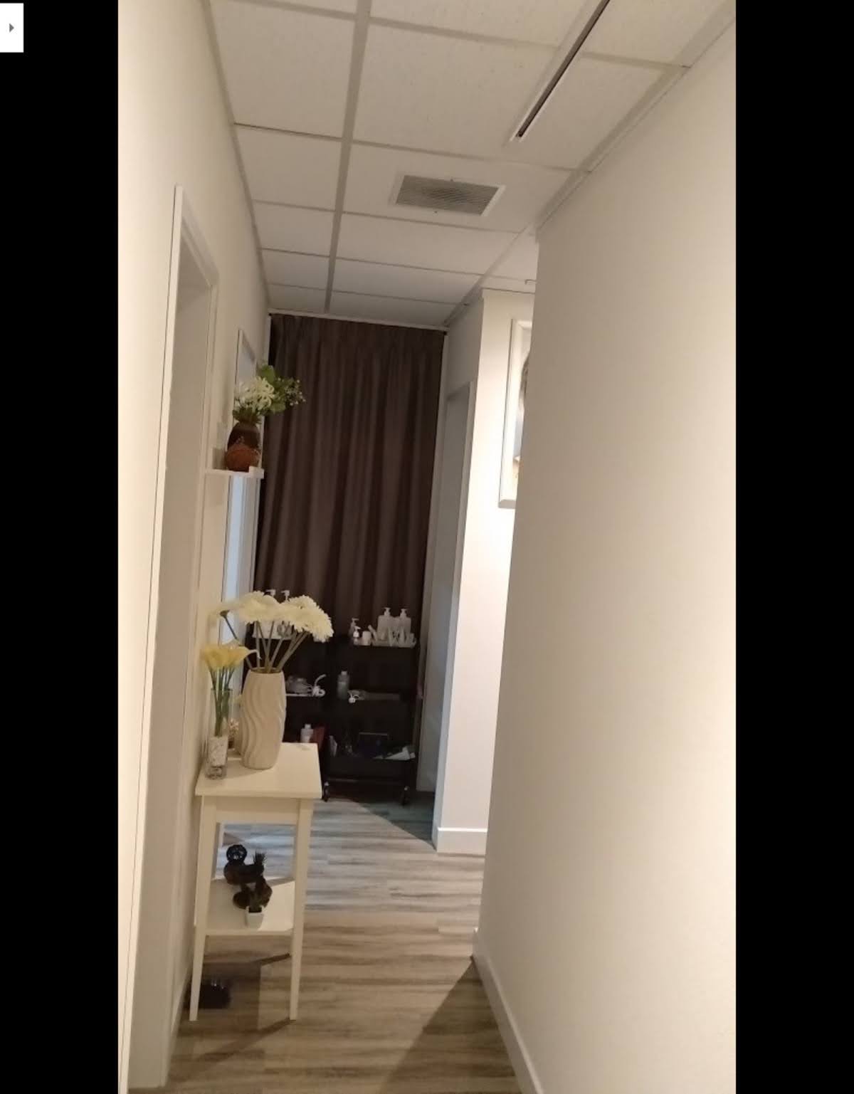 尖沙咀具口碑鄰近輕鐵5房1,000呎裝修新凈包1,800客底具發展潛力班底穩定美容院生意轉讓 real business photo 4