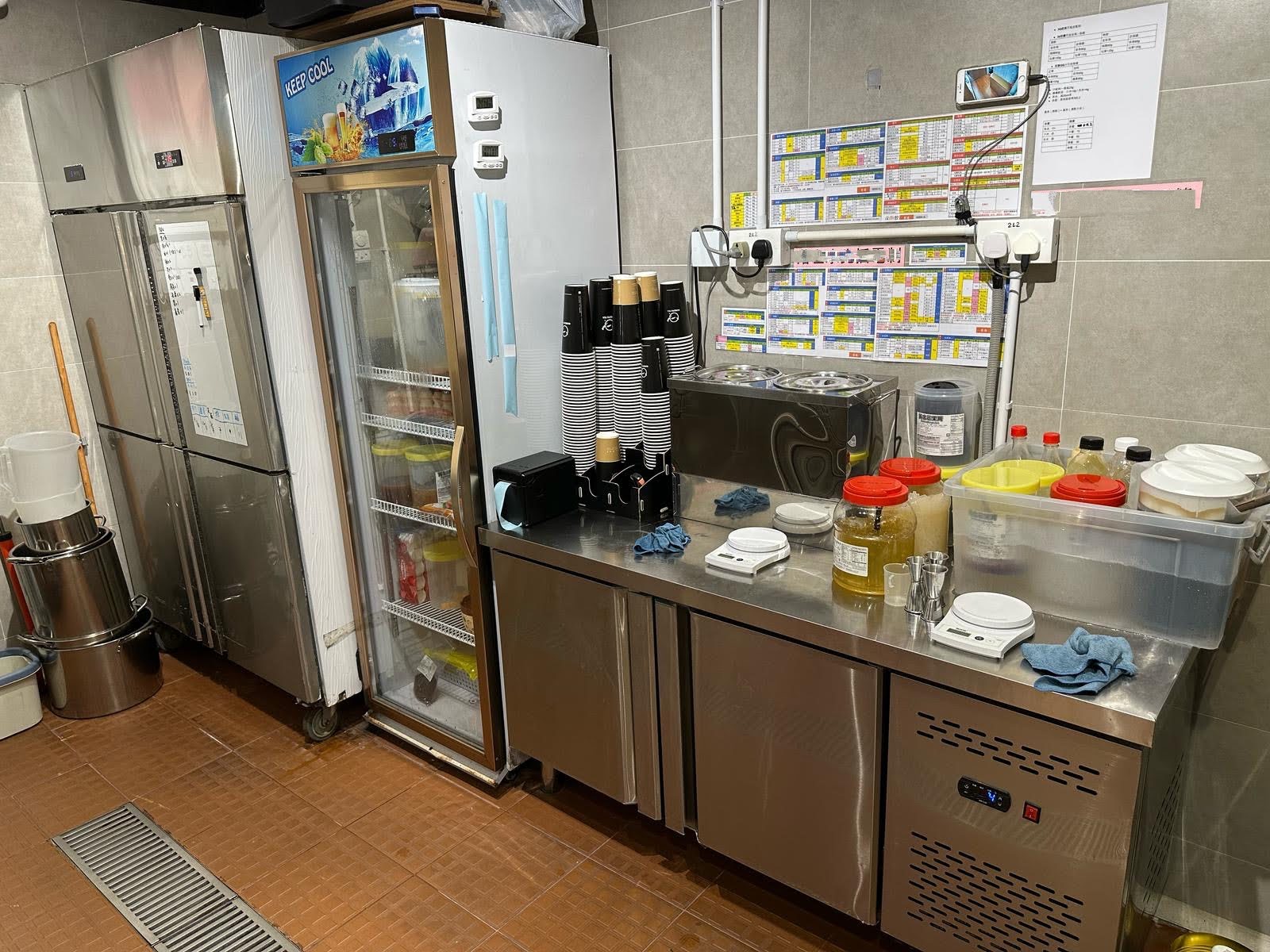 荃灣加盟品牌具知名度大型屋苑環繞小本經營經營壓力低即頂即做客底穩固台式飲品店生意轉讓 實景相片