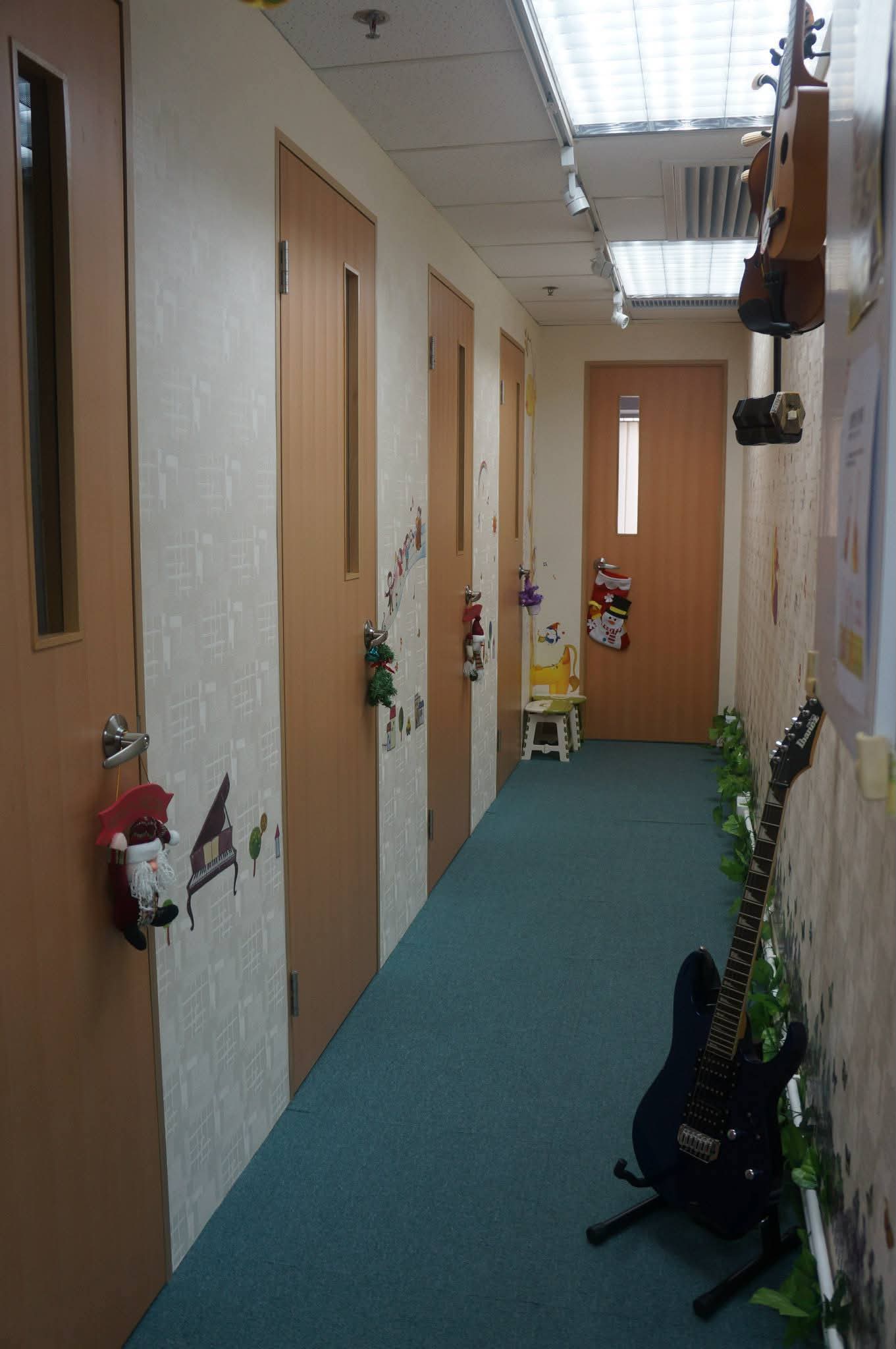 荃灣可Autorun經營約12年歷史設5房約400呎音樂中心生意轉讓 實景相片 2