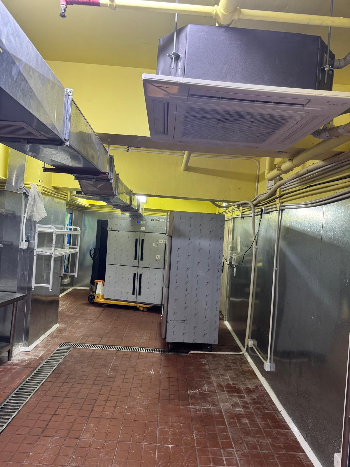 青衣800呎持食物製造廠牌生財工具齊全牌照租借適合烘焙及各類加工場即頂即做食物工場資產轉讓 實景相片